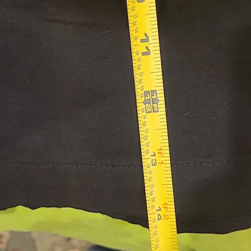 Tommy Hilfiger shorts - Picture 4 of 7